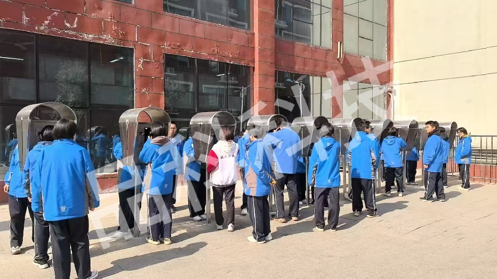 品科校园亲情电话