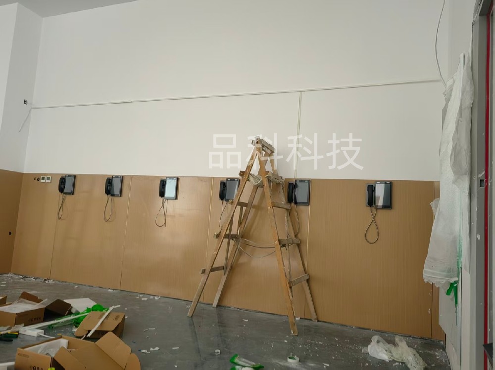 1775712511133996.jpg 校园可视电话机